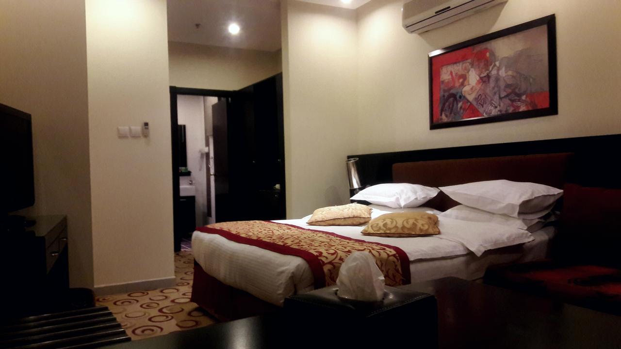 Rose Garden Hotel Rijad Zewnętrze zdjęcie