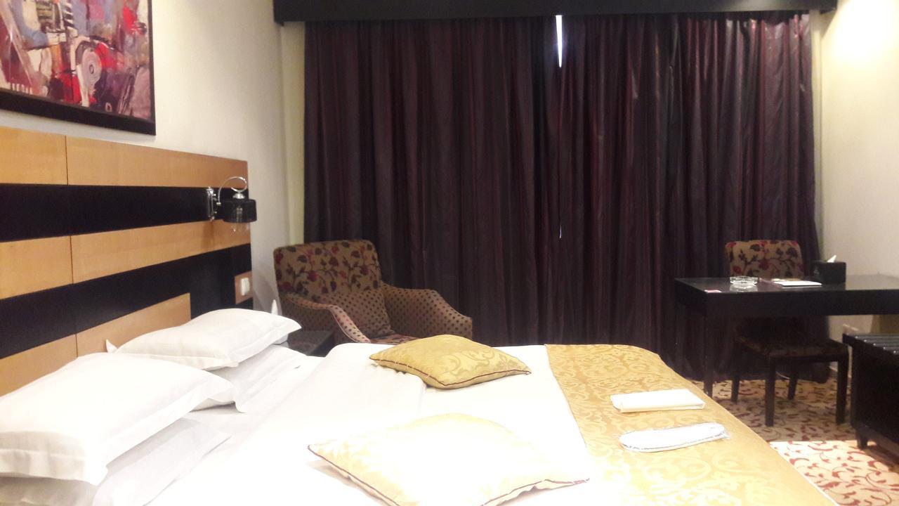 Rose Garden Hotel Rijad Zewnętrze zdjęcie